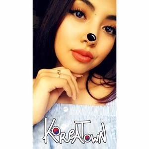 Meet your Posher, Evelyn